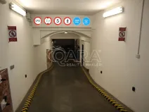 Pronájem garážového stání, Praha - Nové Město, Štěpánská, 18 m2