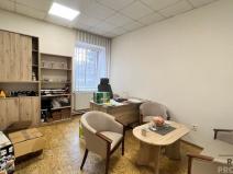 Pronájem kanceláře, Třinec, nám. Míru, 28 m2