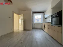 Prodej bytu 3+1, Olomouc - Hodolany, Vaníčkova, 82 m2