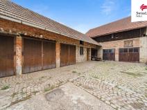 Prodej rodinného domu, Vinary, 300 m2