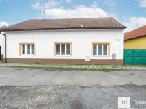 Prodej rodinného domu, Sadská, Spálená, 211 m2