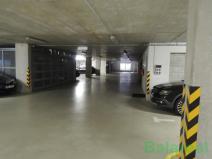 Pronájem garážového stání, Brno, Spáčilova, 16 m2