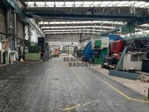 Pronájem skladu, Adamov, 2000 m2