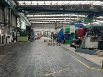 Pronájem skladu, Adamov, 2000 m2