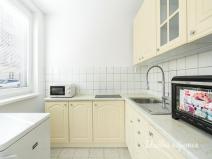 Pronájem bytu 1+1, Praha - Břevnov, Heleny Malířové, 35 m2