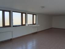 Pronájem obchodního prostoru, Týnec nad Sázavou - Brodce, Na Kněžině, 62 m2