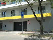 Prodej garážového stání, Hradec Králové - Slezské Předměstí, Kubelíkova, 13 m2