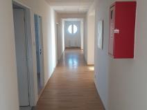 Pronájem kanceláře, Praha - Hostivař, U Továren, 184 m2