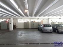 Pronájem garážového stání, Praha - Michle, Adamovská, 16 m2