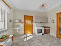 Prodej rodinného domu, Okrouhlice, 1002 m2