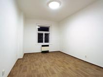 Pronájem bytu 1+1, Praha - Vršovice, Vršovická, 45 m2
