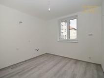 Prodej bytu 2+kk, Rokycany, Muchova, 45 m2