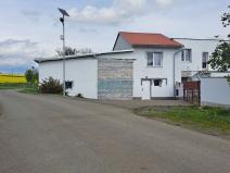 Prodej rodinného domu, Bělotín, 342 m2