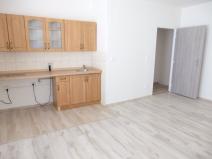 Pronájem bytu 1+kk, Bruntál, Čs. armády, 28 m2