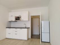 Pronájem bytu 1+kk, Brno, Poděbradova, 35 m2