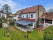 Prodej rodinného domu, Jestřebí, 820 m2