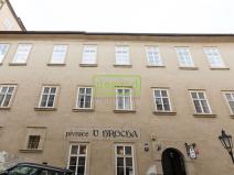 Prodej bytu 2+kk, Praha - Malá Strana, Thunovská, 38 m2