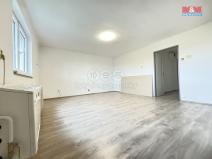 Prodej bytu 1+kk, Trhové Sviny, Branka, 32 m2