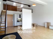 Prodej bytu 1+kk, Šestajovice, Komenského, 57 m2