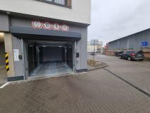 Pronájem garážového stání, Brno, Střední, 13 m2