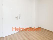 Pronájem bytu 1+kk, Havířov - Město, Hlavní třída, 21 m2