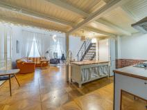 Prodej bytu 2+kk, Šternberk, Hlavní náměstí, 100 m2