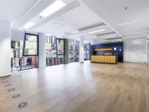 Pronájem kanceláře, Praha - Karlín, Karolinská, 886 m2