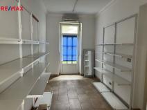 Prodej obchodního prostoru, Karlovy Vary, Bulharská, 92 m2