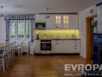 Prodej ubytování, Jablonec nad Jizerou, 200 m2