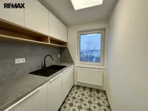 Pronájem kanceláře, Třebíč - Stařečka, Sucheniova, 162 m2