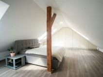 Prodej bytu 3+kk, Cheb, Kasární náměstí, 112 m2