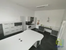 Pronájem ordinace, Sokolov, nábřeží Petra Bezruče, 47 m2