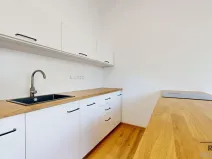 Prodej bytu 2+kk, Třebíč - Vnitřní Město, Karlovo nám., 116 m2