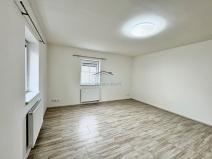 Pronájem bytu 2+kk, Uhlířské Janovice, Nerudova, 52 m2