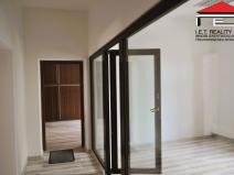 Pronájem kanceláře, Ostrava, Sirotčí, 100 m2