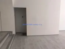 Pronájem obchodního prostoru, Hradec Králové, Švehlova, 85 m2
