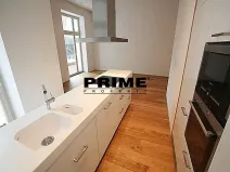 Pronájem bytu 2+kk, Praha - Vinohrady, Laubova, 74 m2