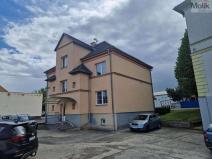 Prodej obchodního prostoru, Bílina - Chudeřice, Náměstí, 400 m2