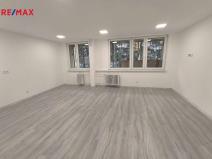 Prodej bytu 4+kk, Praha - Kobylisy, Pohnertova, 85 m2