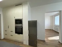 Pronájem bytu 1+1, Praha - Troja, Hnězdenská, 48 m2