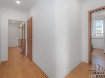 Prodej bytu 2+1, Znojmo, Sokolovská, 58 m2