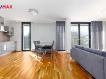 Prodej bytu 3+kk, Karlovy Vary, Pražská silnice, 99 m2