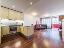 Pronájem bytu 3+kk, Praha - Vysočany, Podnádražní, 92 m2