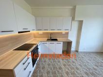 Pronájem bytu 2+1, Havířov - Město, Československé armády, 65 m2