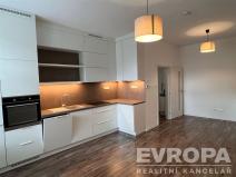 Pronájem bytu 2+kk, Žirovnice, Havlíčkovo náměstí, 43 m2