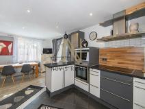 Prodej vícegeneračního domu, Regen, Německo, 213 m2