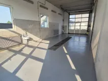 Pronájem skladu, Kladno, 61 m2