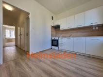 Pronájem bytu 2+1, Karviná - Nové Město, tř. Osvobození, 57 m2