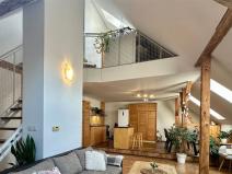 Prodej bytu 4+kk, Cheb, Hálkova, 132 m2