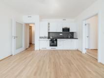Pronájem bytu 2+kk, Praha - Smíchov, Albrightové, 72 m2